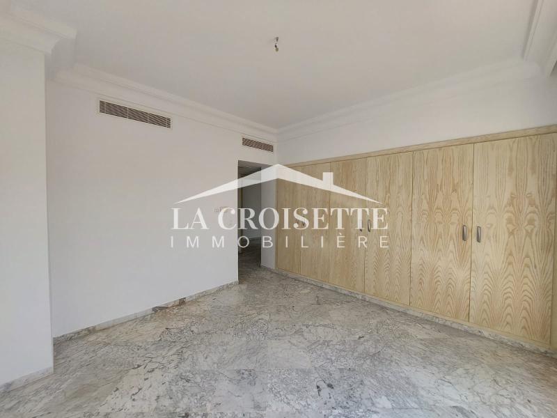 Appartement S+3 aux Berges du Lac 2